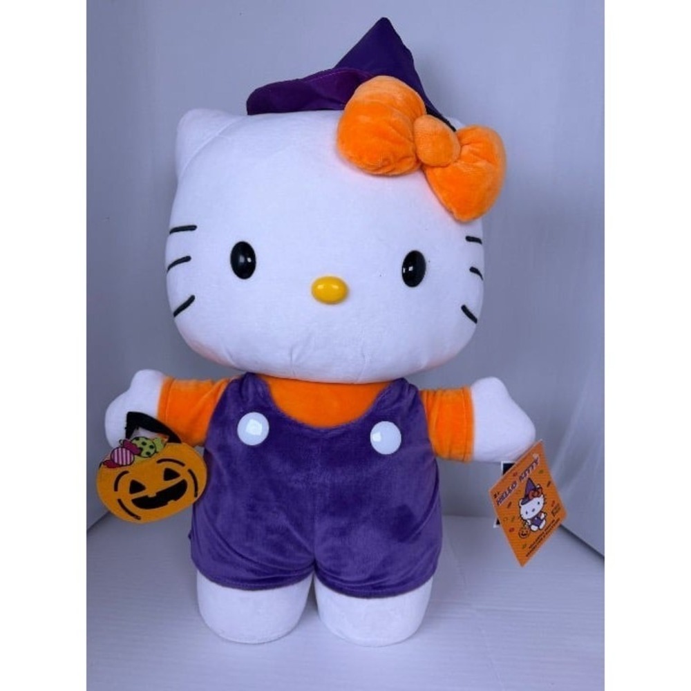 NWT - Hello Kitty Purple Witch Halloween Greeter 2025